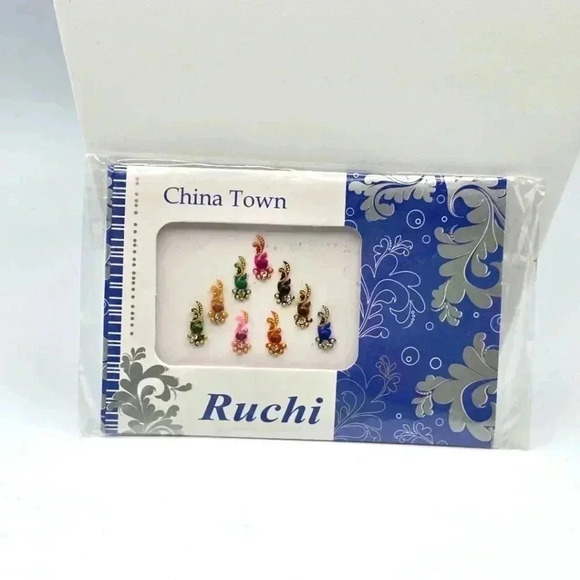 Ruchi Silver Rhinestone Stick on Forehead India Binidi Fashion Accessories NWT - Picture 1 of 1